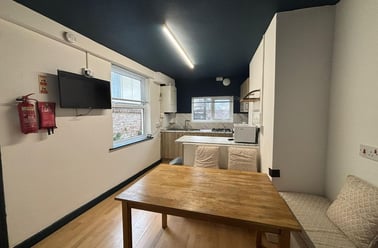 Abingdon Road GFF, North Hill, Plymouth - Image 2